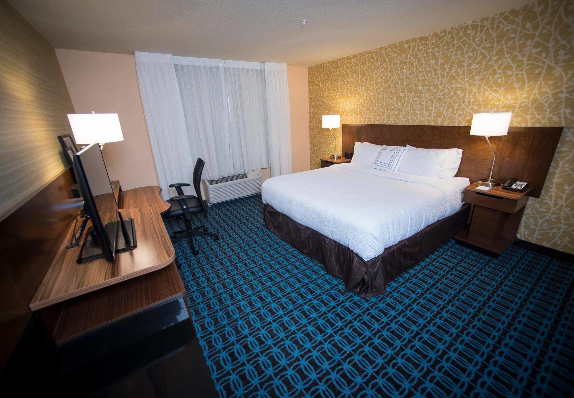 Fairfield Inn & Suites By Marriott Cincinnati Uptown/University Area Esterno foto