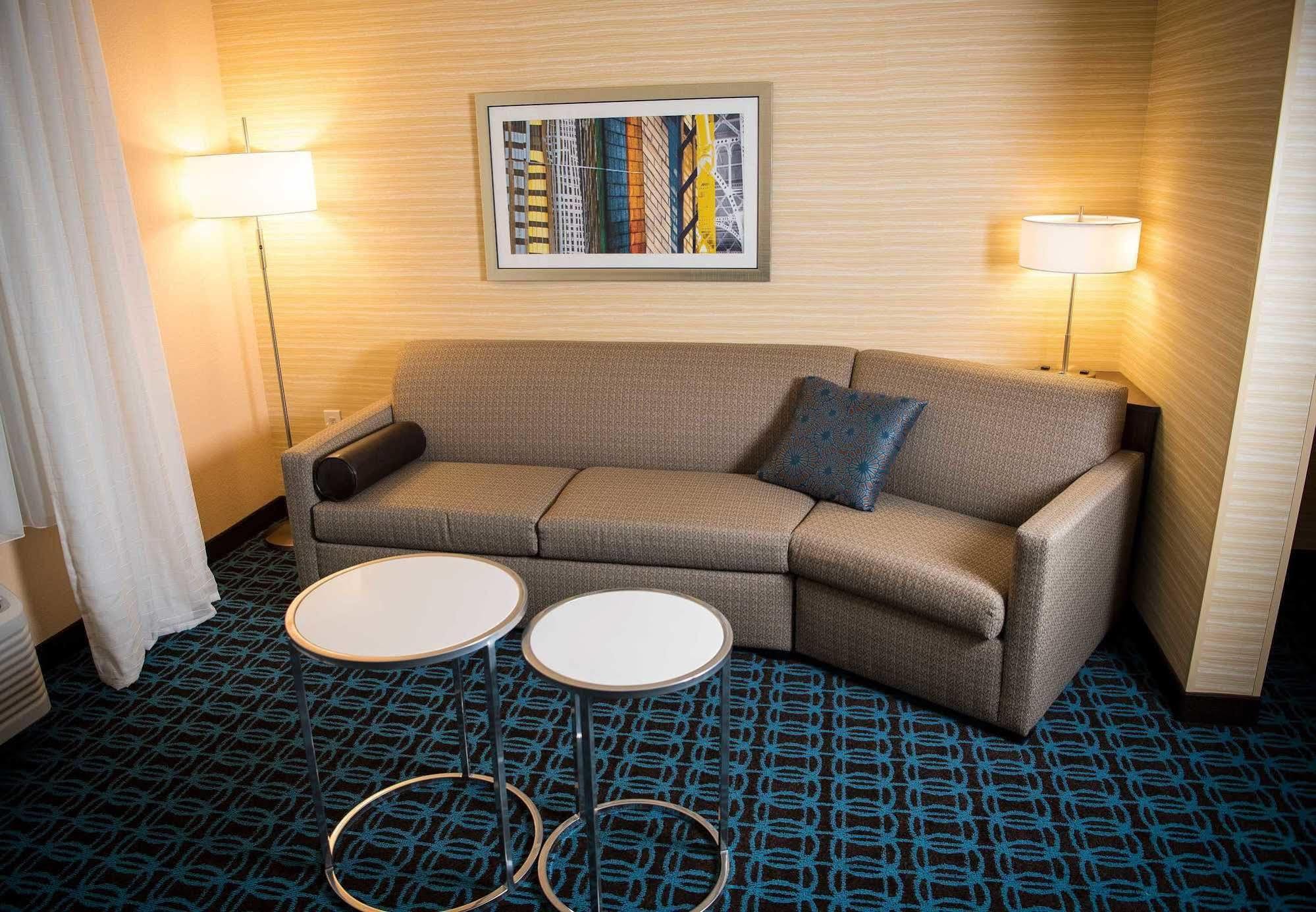 Fairfield Inn & Suites By Marriott Cincinnati Uptown/University Area Esterno foto